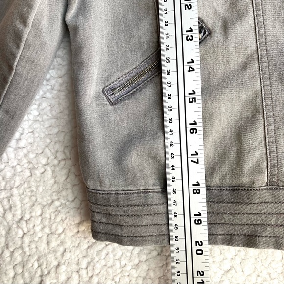 Jessica Simpson Maternity gray moto jacket, Sz L - Picture 8 of 17